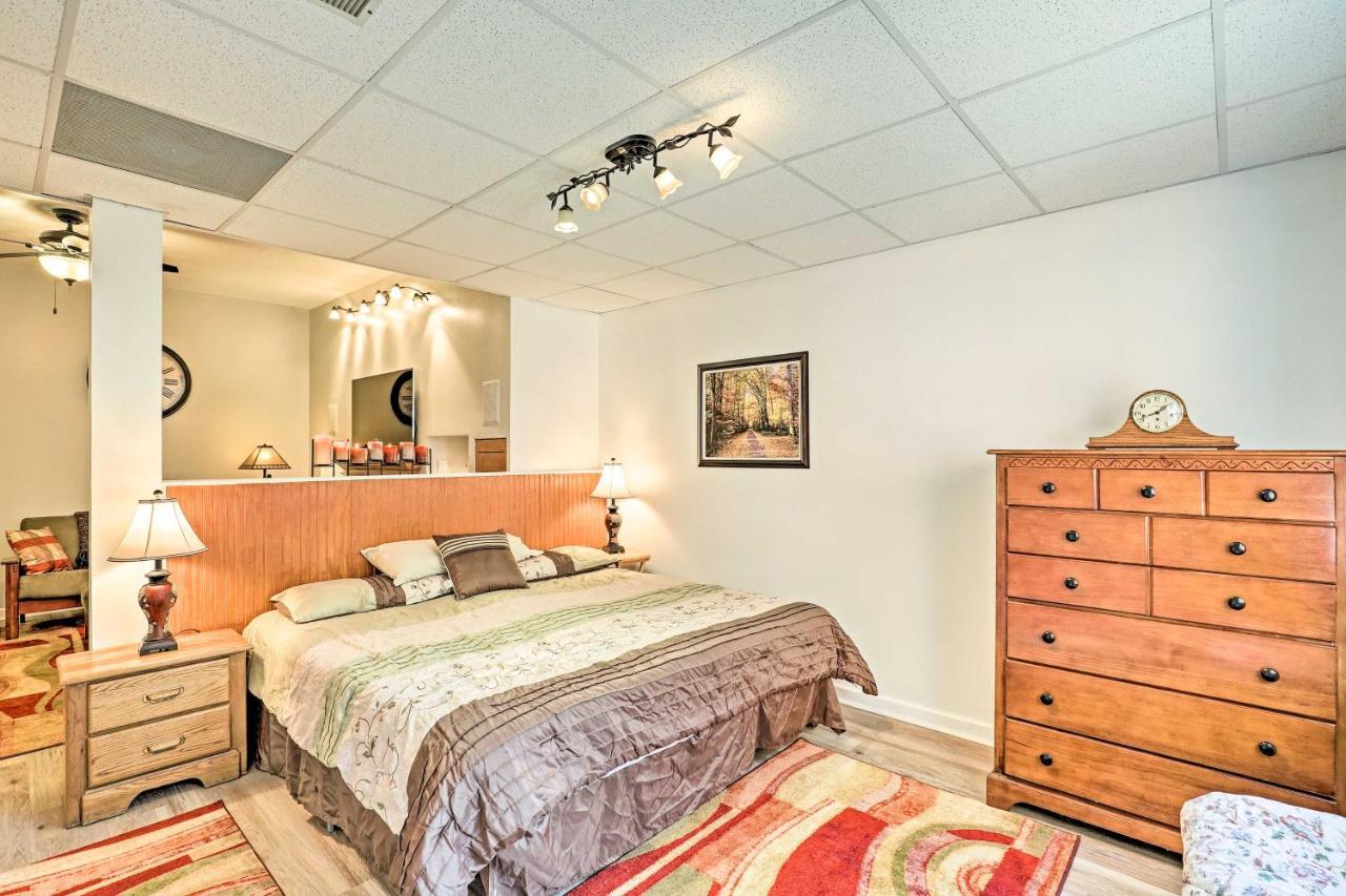 Asheville Mountain Getaway With Patio And Koi Pond! Zewnętrze zdjęcie