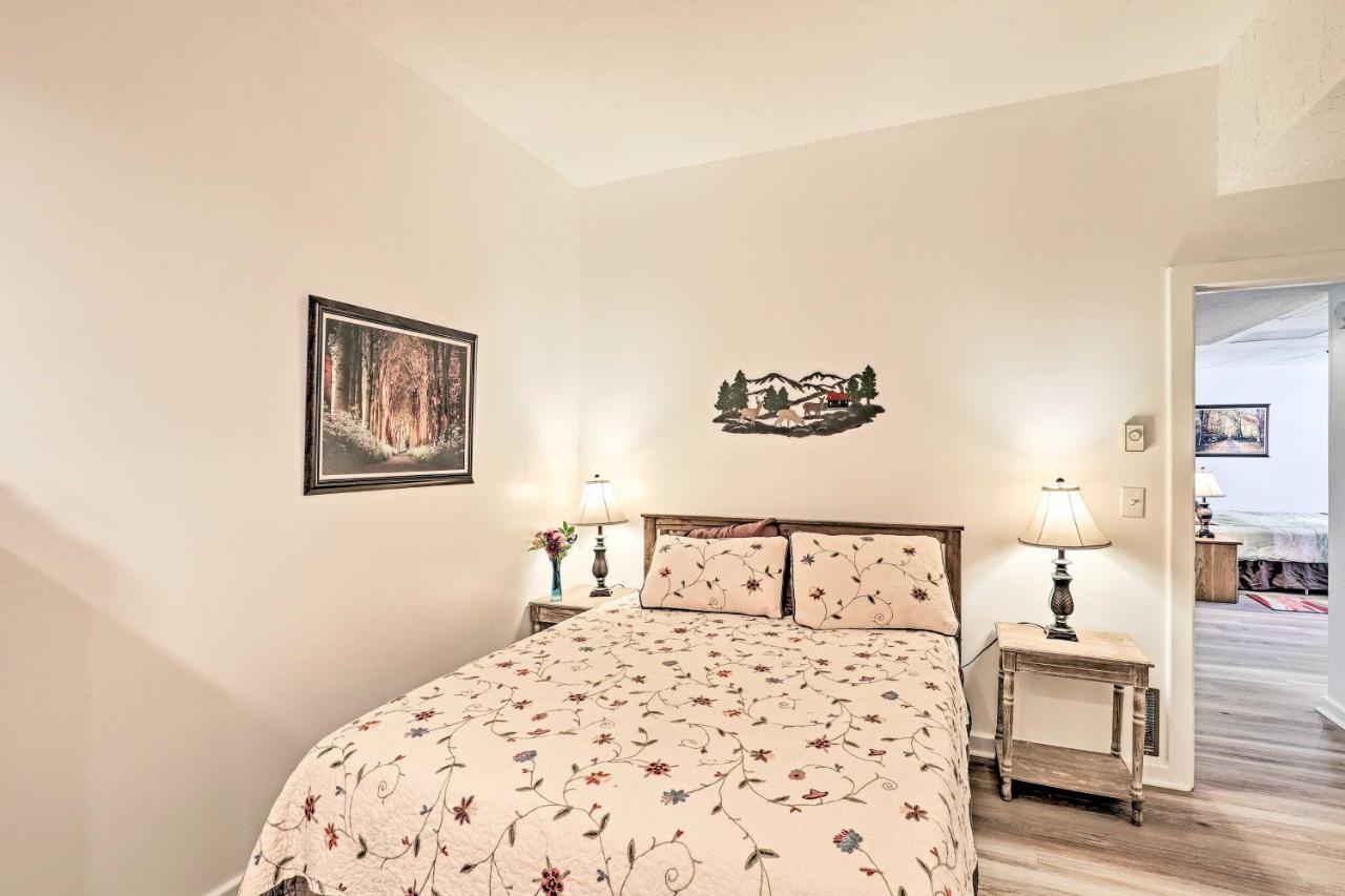 Asheville Mountain Getaway With Patio And Koi Pond! Zewnętrze zdjęcie