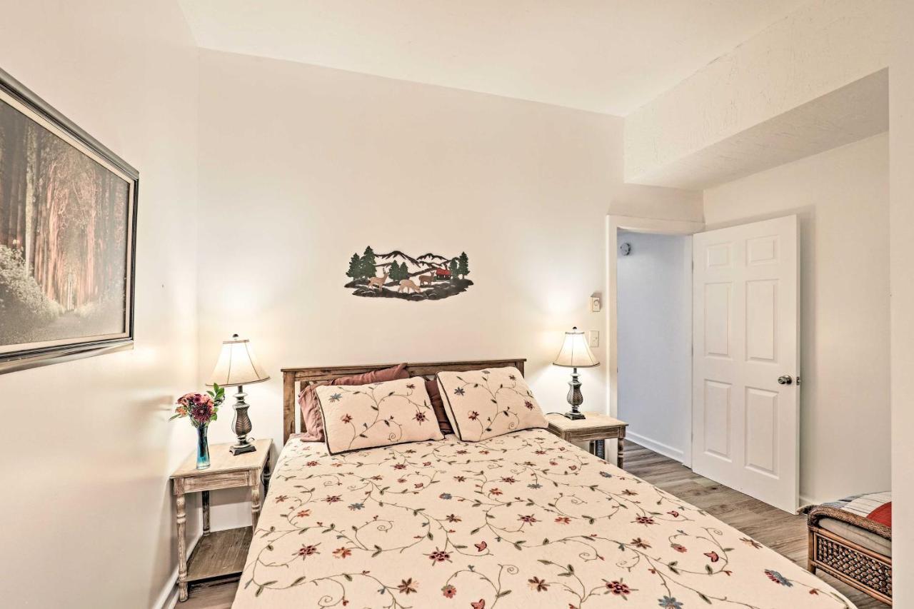 Asheville Mountain Getaway With Patio And Koi Pond! Zewnętrze zdjęcie